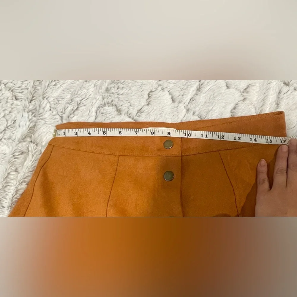 Persun large suede like mini skirt - Picture 6 of 7
